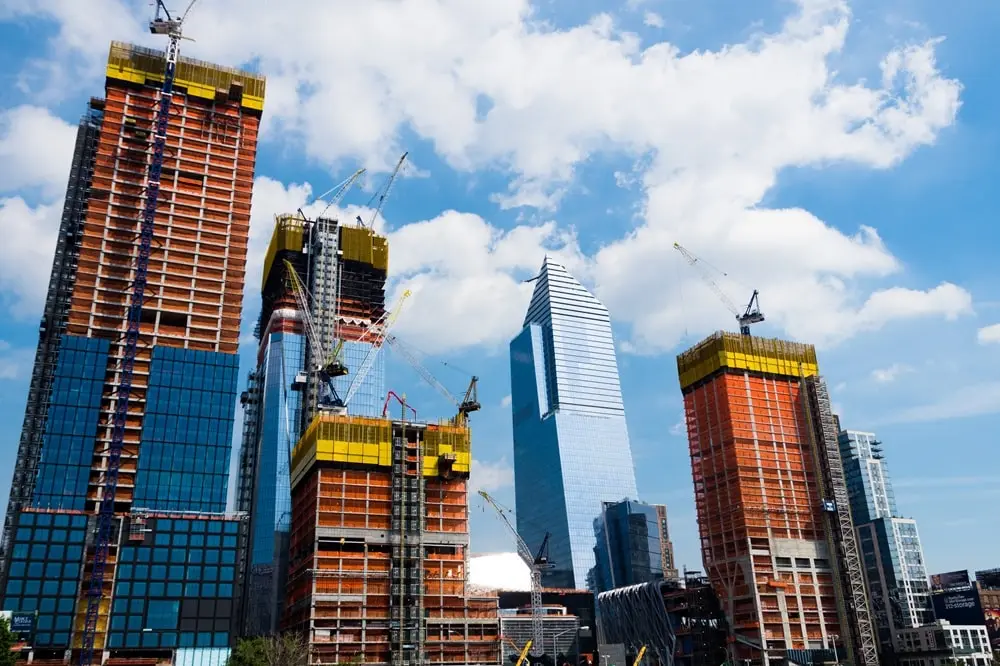 Manhattan-Construction-min